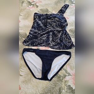 Michael Kors Navy and White Women's Swim Set